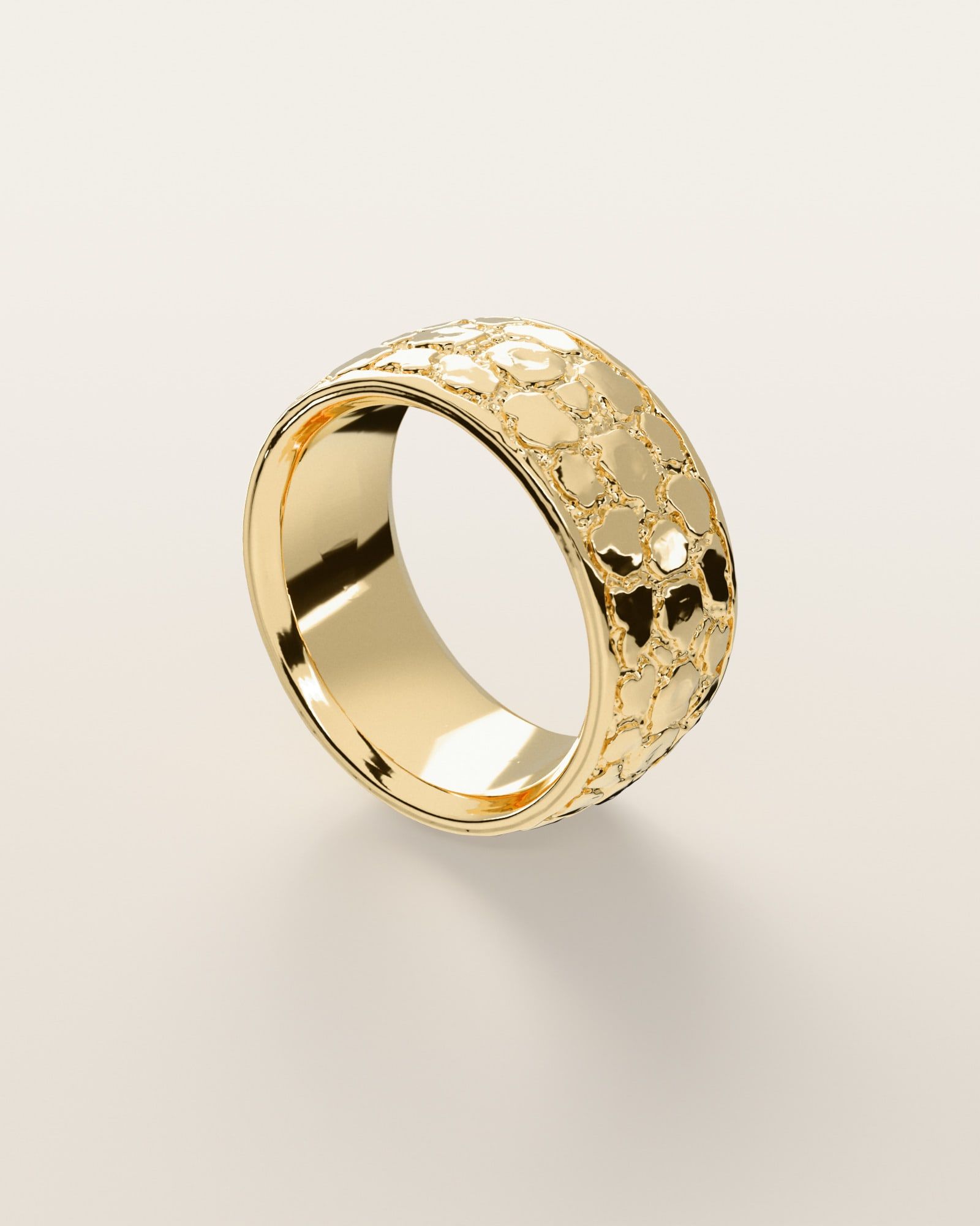 No. 443 Nugget Band 10 mm, three-quarter view, 14K yellow gold, rendered from the production 3D file