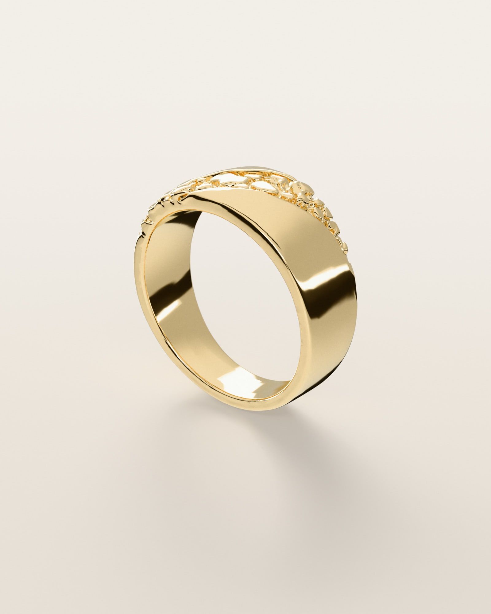 No. 518 Fault Line nugget ring, three-quarter view, 14K yellow gold, rendered from the production 3D file