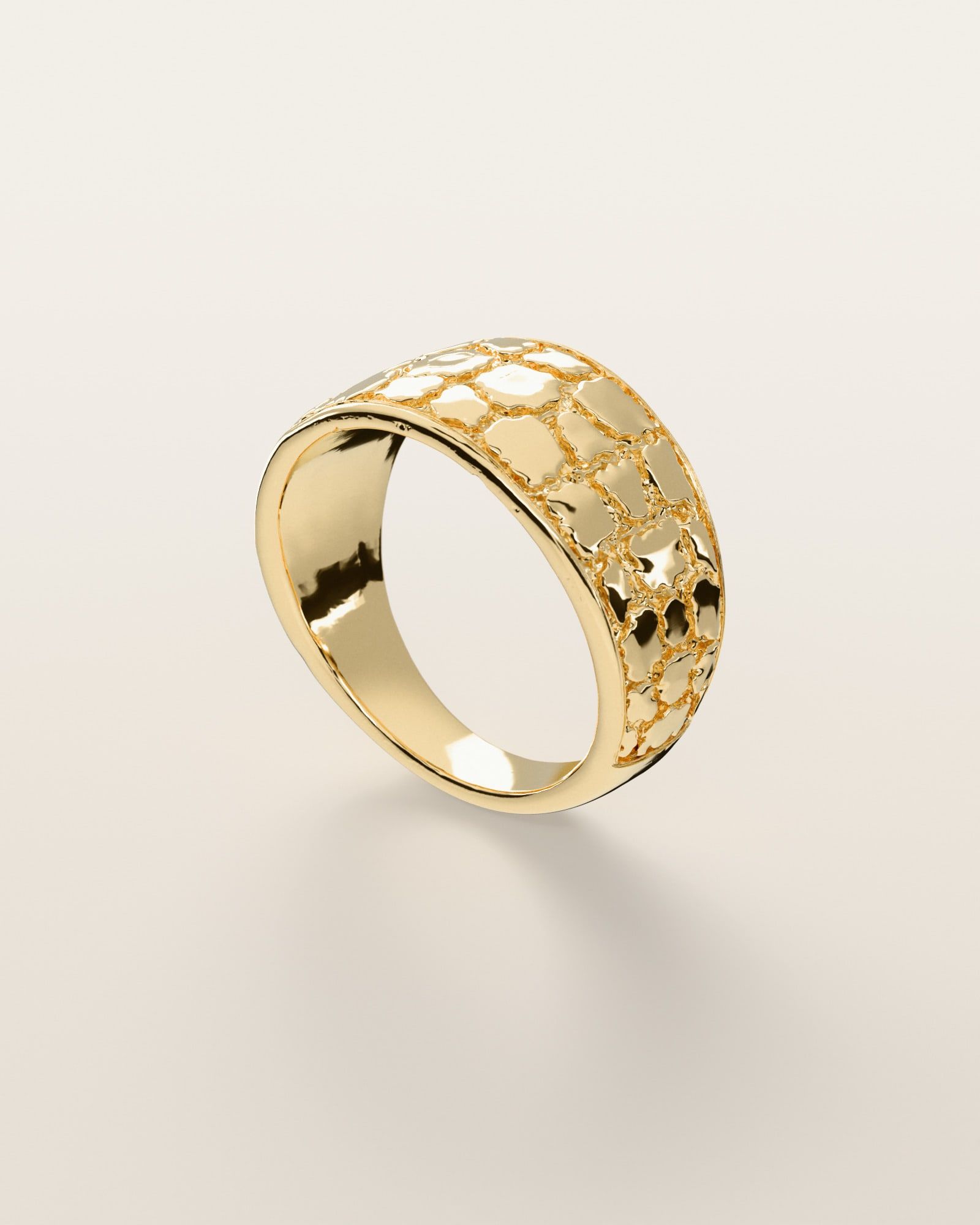No. 440 Classic Taper nugget ring, three-quarter view, 14K yellow gold, rendered from the production 3D file
