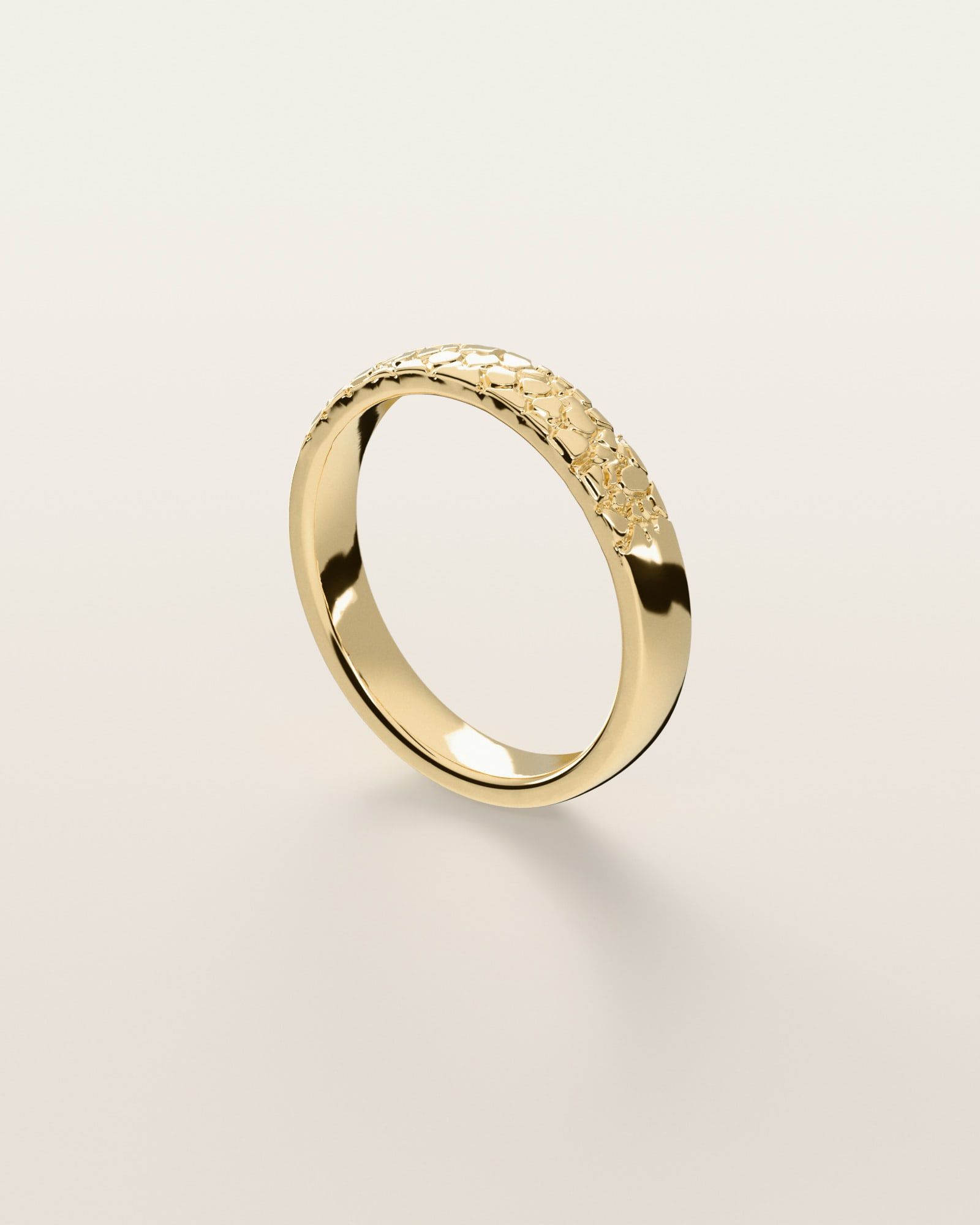 No. 527 Thread nugget ring, three-quarter view, 14K yellow gold, rendered from the production 3D file