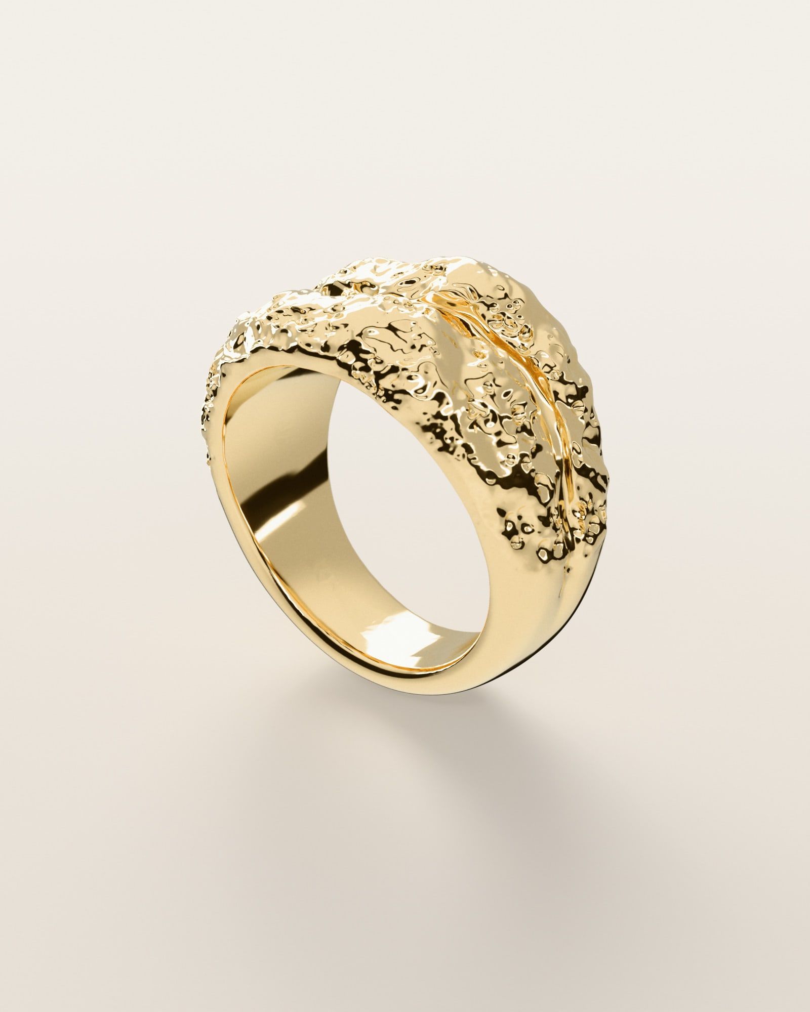 No. 011 Channel nugget ring, three-quarter view, 14K yellow gold, rendered from the production 3D file