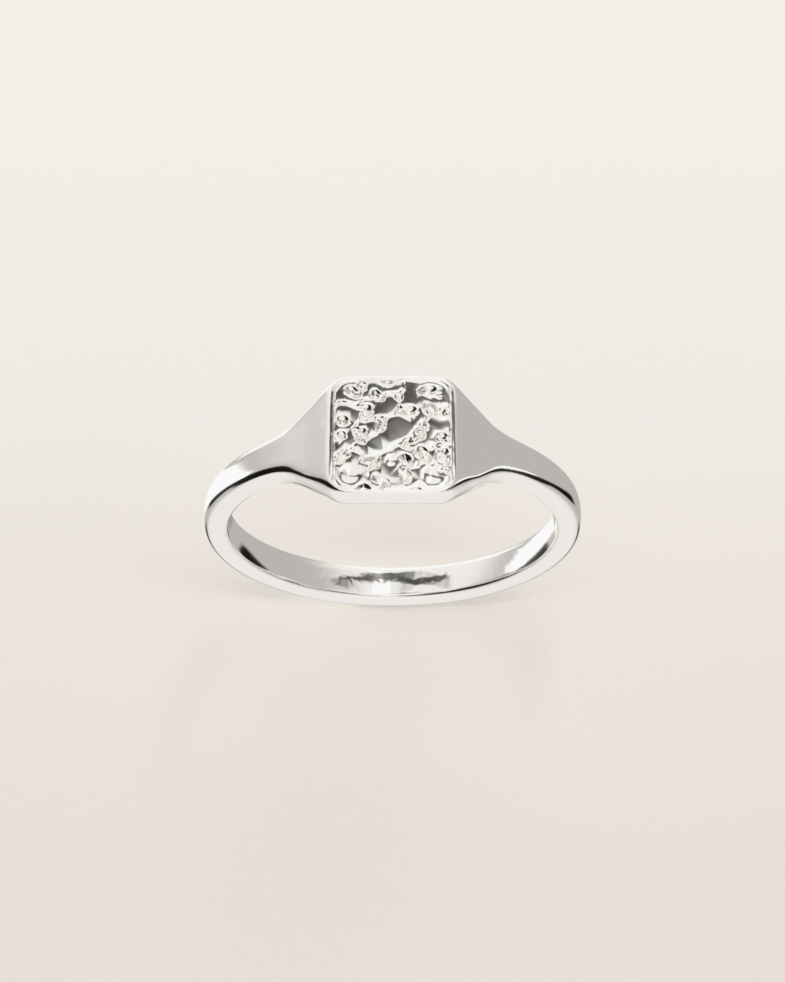 No. 446 Signet XS nugget ring, the nugget pattern, face on, sterling silver, rendered from the production 3D file