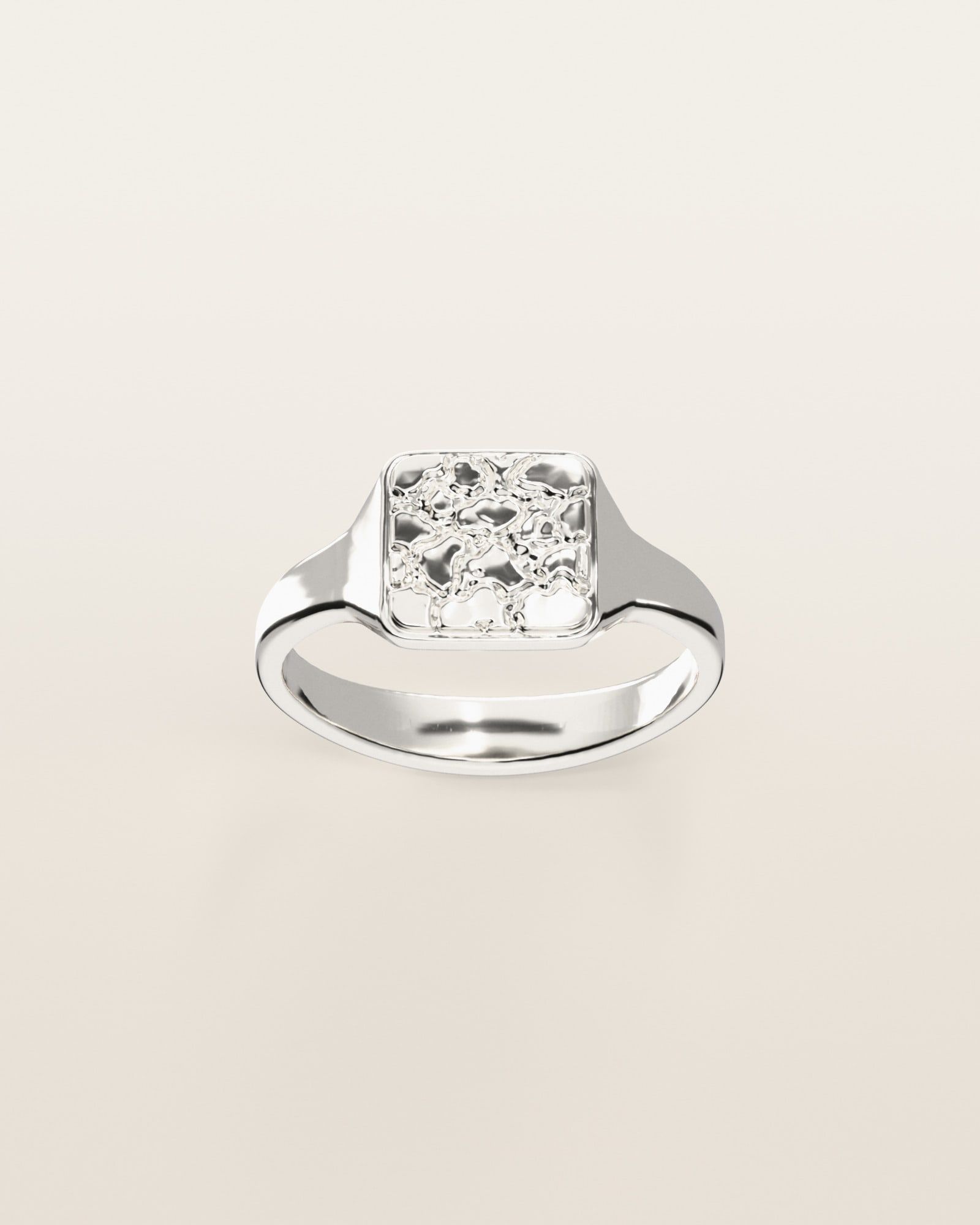 No. 430 Signet S nugget ring, the nugget pattern, face on, sterling silver, rendered from the production 3D file