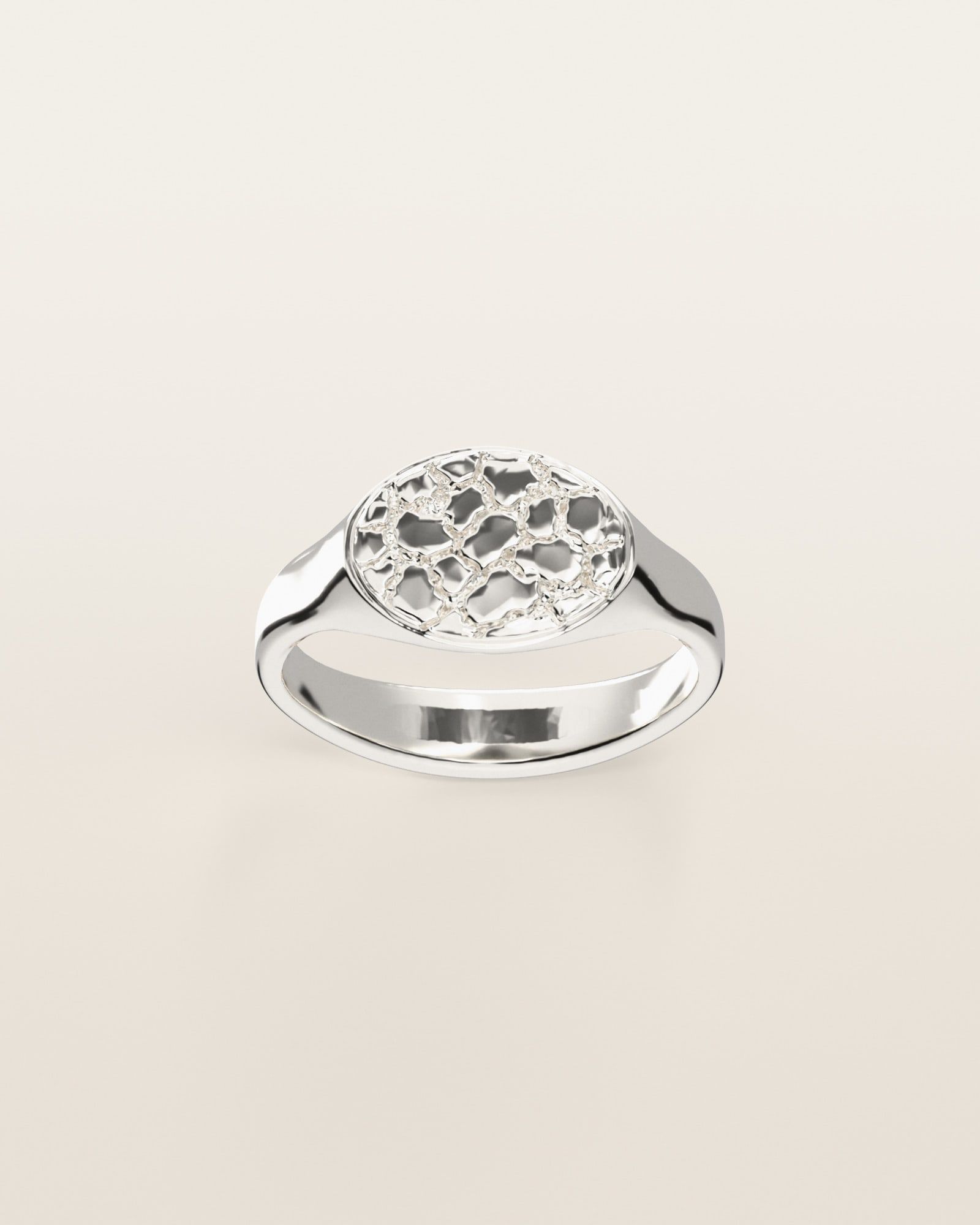 No. 435 Oval nugget ring, the nugget pattern, face on, sterling silver, rendered from the production 3D file