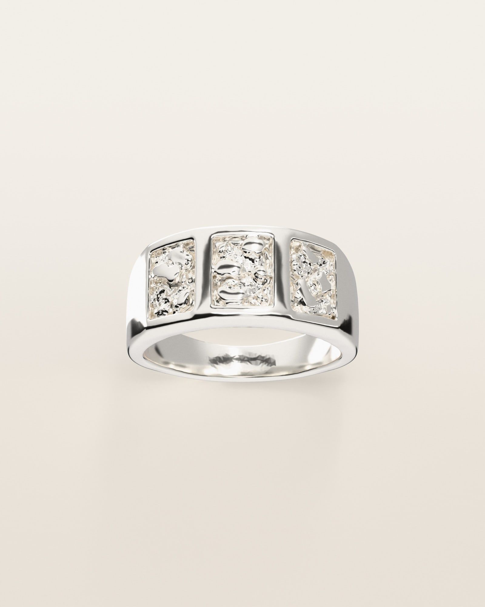 No. 536 Triptych nugget ring, the nugget pattern, face on, sterling silver, rendered from the production 3D file