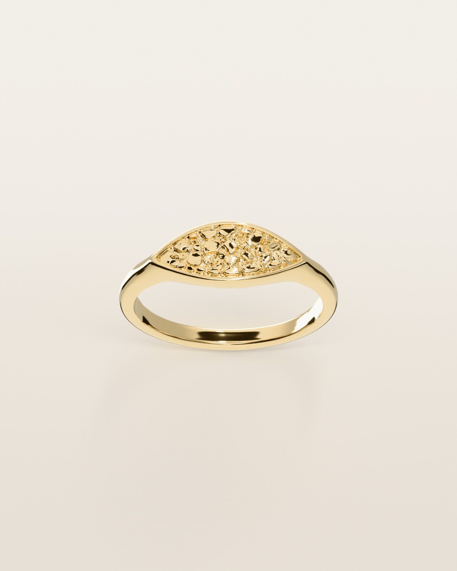 No. 530 Navette nugget ring, the nugget pattern, face on, 14K yellow gold, rendered from the production 3D file