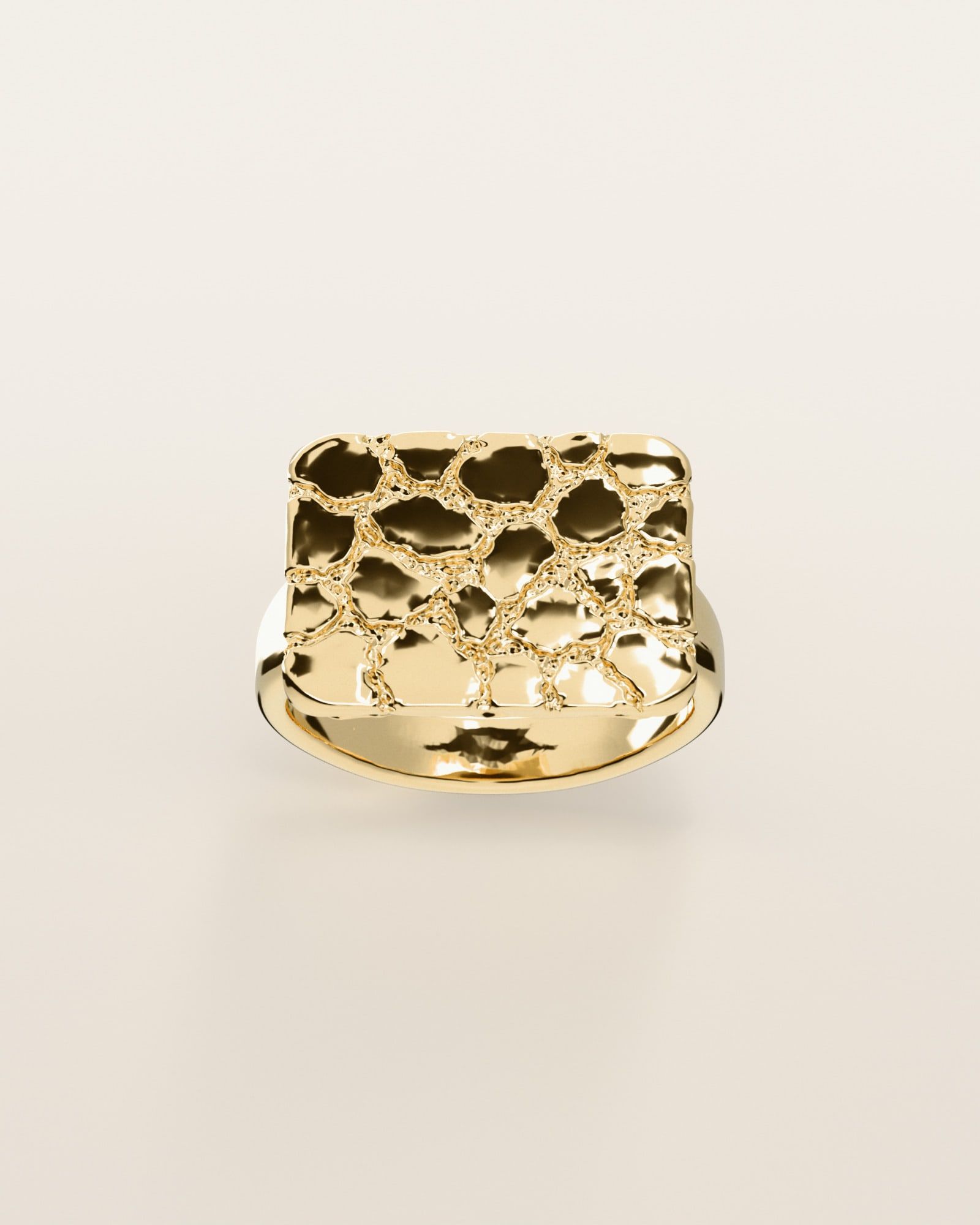No. 433 Wide Face nugget ring, the nugget pattern, face on, 14K yellow gold, rendered from the production 3D file