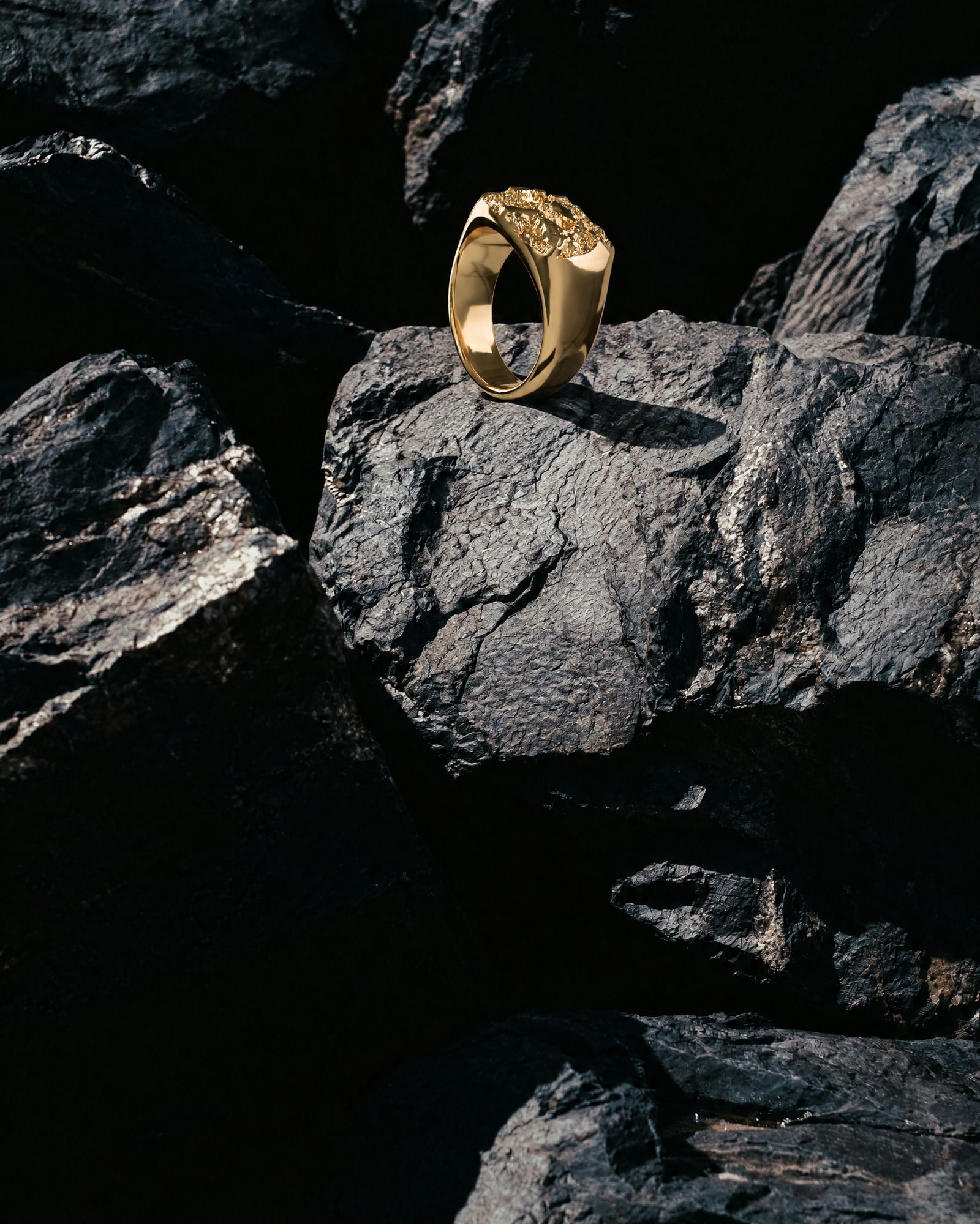 No. 014 The Block nugget ring, still life on dark rock, 14K yellow gold