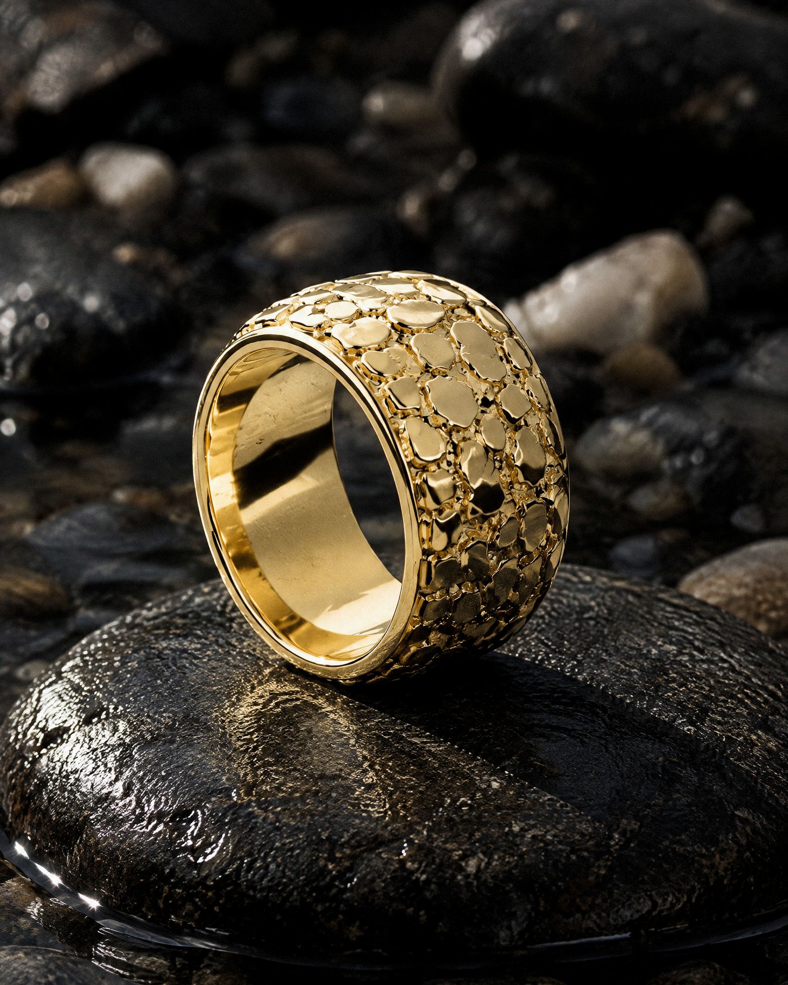 No. 447 Cigar Band nugget ring, still life, 14K yellow gold