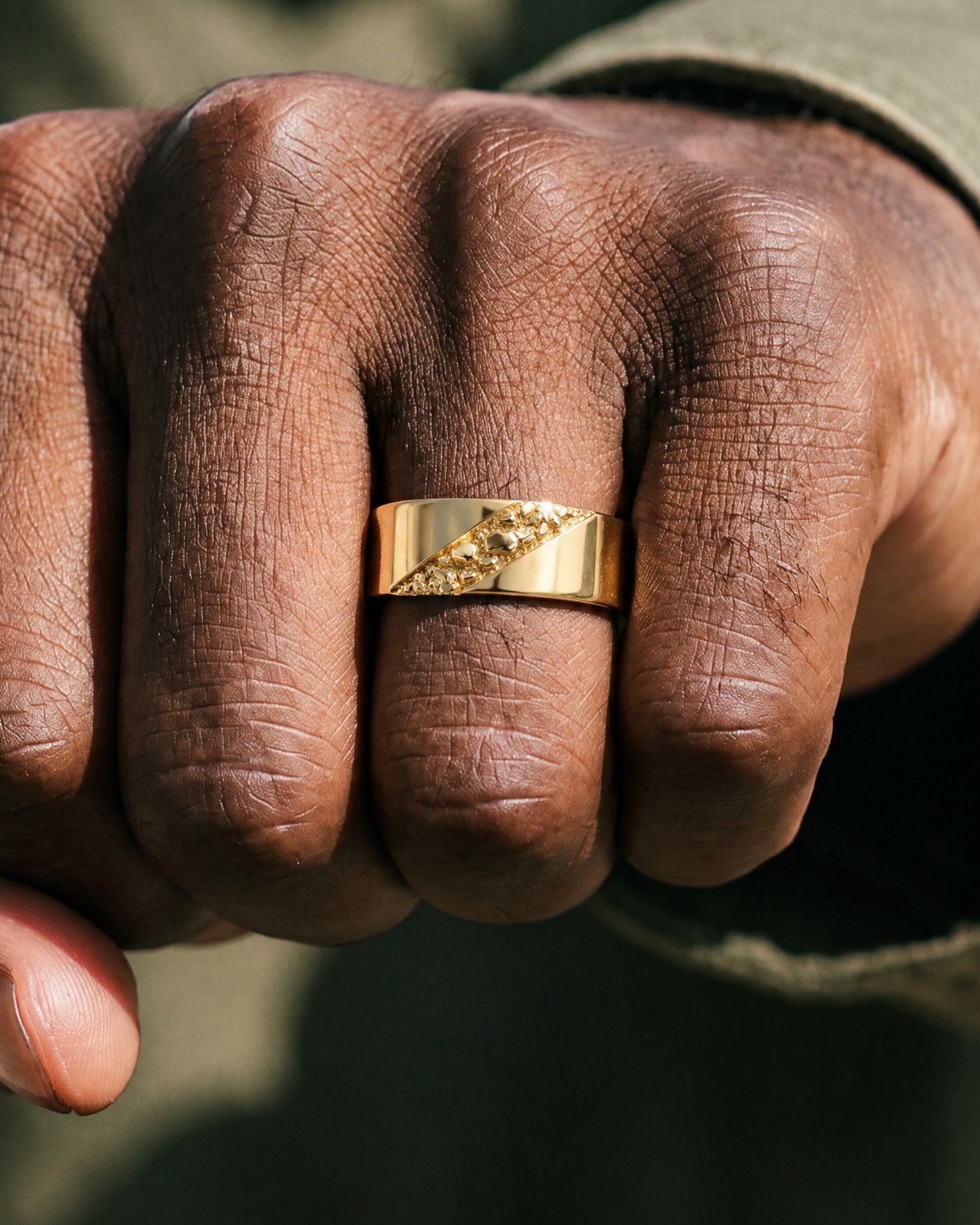 No. 518 Fault Line nugget ring, worn, another hand, 14K yellow gold