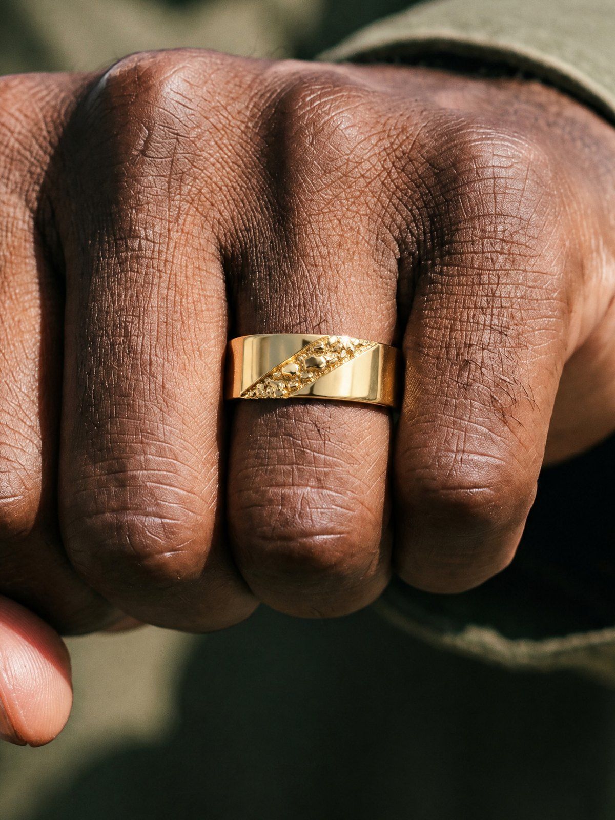Fault Line No. 518 in solid 14K gold, worn on another hand